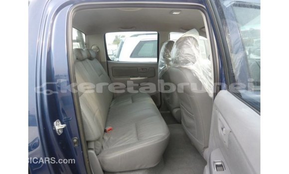 Buy Import Toyota Hilux Blue Car in Import - Dubai in Belait Buy Import Toyota Hilux Blue Car in Import - Dubai in Belait