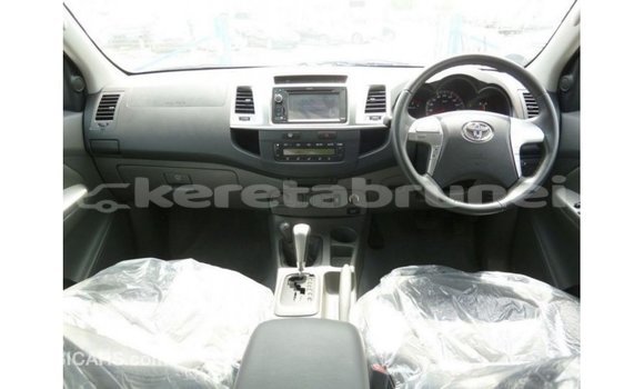 Buy Import Toyota Hilux Other Car in Import - Dubai in Belait Buy Import Toyota Hilux Other Car in Import - Dubai in Belait