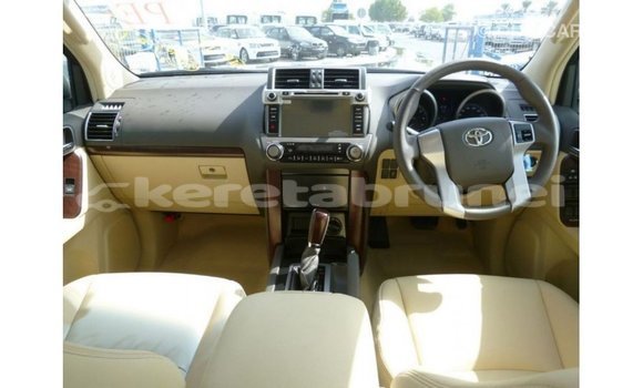 Buy Import Toyota Prado White Car in Import - Dubai in Belait Buy Import Toyota Prado White Car in Import - Dubai in Belait