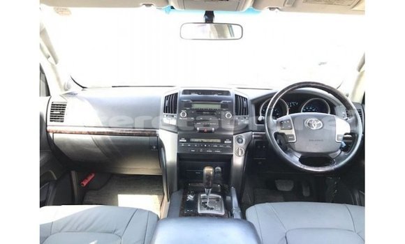 Buy Import Toyota Land Cruiser Other Car in Import - Dubai in Belait Buy Import Toyota Land Cruiser Other Car in Import - Dubai in Belait