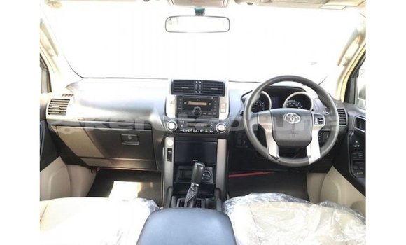 Buy Import Toyota Prado White Car in Import - Dubai in Belait Buy Import Toyota Prado White Car in Import - Dubai in Belait