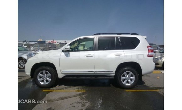Buy Import Toyota Prado White Car in Import - Dubai in Belait Buy Import Toyota Prado White Car in Import - Dubai in Belait
