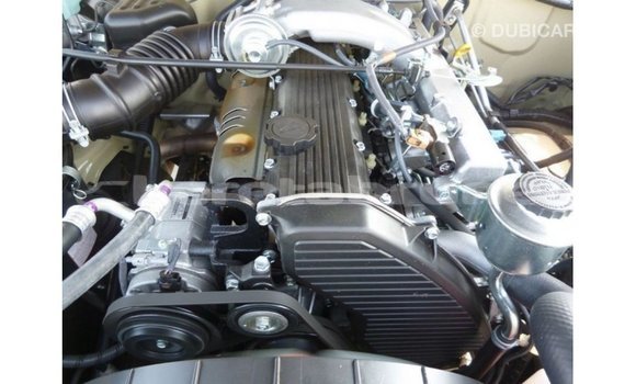 Buy Import Toyota Land Cruiser Beige Car in Import - Dubai in Belait Buy Import Toyota Land Cruiser Beige Car in Import - Dubai in Belait
