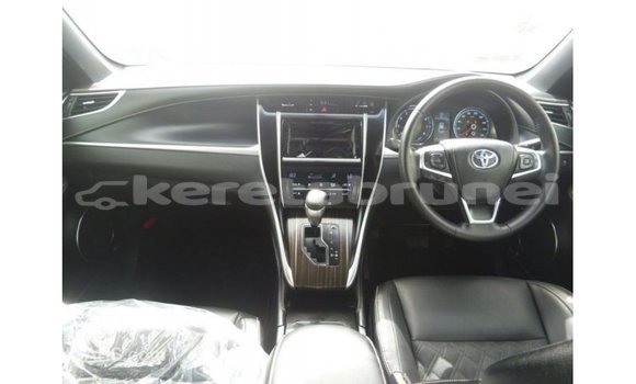 Buy Import Toyota Harrier Other Car in Import - Dubai in Belait Buy Import Toyota Harrier Other Car in Import - Dubai in Belait