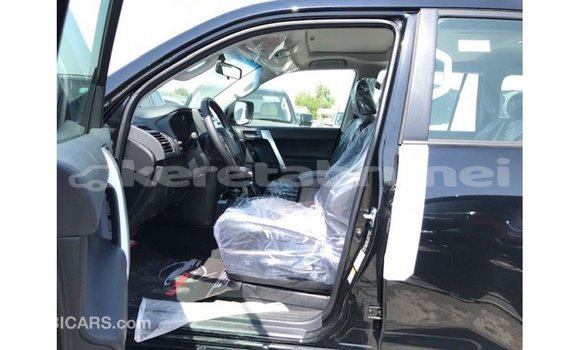Buy Import Toyota Prado Black Car in Import - Dubai in Belait Buy Import Toyota Prado Black Car in Import - Dubai in Belait