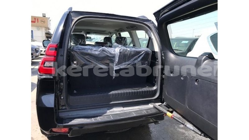 Big with watermark toyota prado belait import dubai 2852