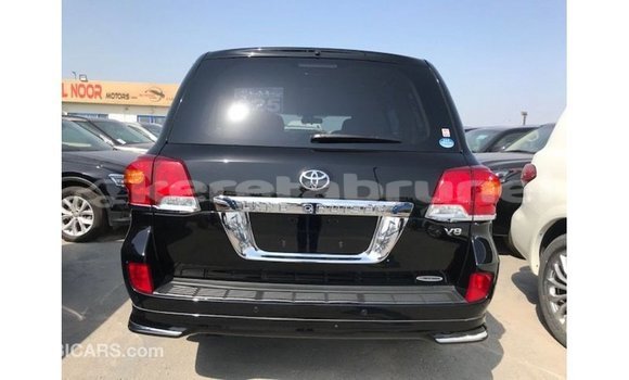 Buy Import Toyota Land Cruiser Black Car in Import - Dubai in Belait Buy Import Toyota Land Cruiser Black Car in Import - Dubai in Belait