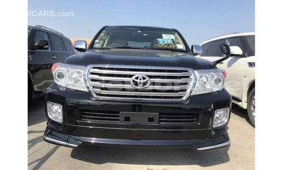 Buy Import Toyota Land Cruiser Black Car in Import - Dubai in Belait Buy Import Toyota Land Cruiser Black Car in Import - Dubai in Belait