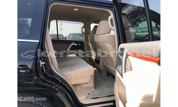 Buy Import Toyota Land Cruiser Black Car in Import - Dubai in Belait Buy Import Toyota Land Cruiser Black Car in Import - Dubai in Belait
