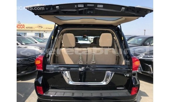 Buy Import Toyota Land Cruiser Black Car in Import - Dubai in Belait Buy Import Toyota Land Cruiser Black Car in Import - Dubai in Belait