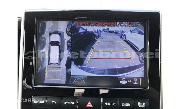 Buy Import Toyota Land Cruiser White Car in Import - Dubai in Belait Buy Import Toyota Land Cruiser White Car in Import - Dubai in Belait