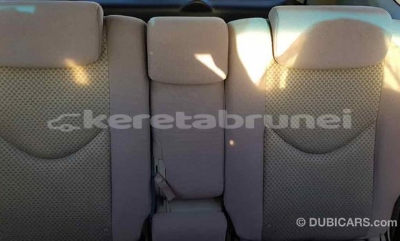 Buy Import Toyota RAV4 Blue Car in Import - Dubai in Belait Buy Import Toyota RAV4 Blue Car in Import - Dubai in Belait