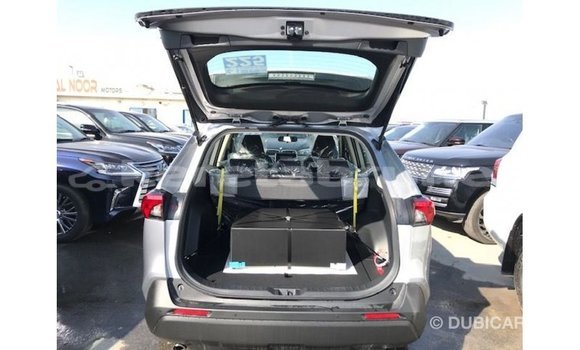 Buy Import Toyota HiAce Other Truck in Import - Dubai in Belait Buy Import Toyota HiAce Other Truck in Import - Dubai in Belait