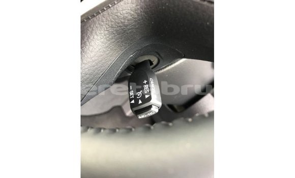 Buy Import Toyota Land Cruiser White Car in Import - Dubai in Belait Buy Import Toyota Land Cruiser White Car in Import - Dubai in Belait