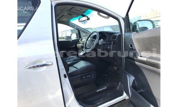 Buy Import Toyota Vellfire White Car in Import - Dubai in Belait Buy Import Toyota Vellfire White Car in Import - Dubai in Belait