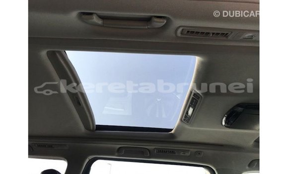 Buy Import Toyota Vellfire White Car in Import - Dubai in Belait Buy Import Toyota Vellfire White Car in Import - Dubai in Belait