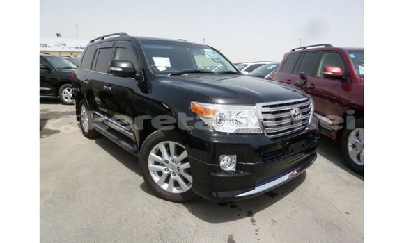 Buy Import Toyota Land Cruiser Black Car in Import - Dubai in Belait Buy Import Toyota Land Cruiser Black Car in Import - Dubai in Belait