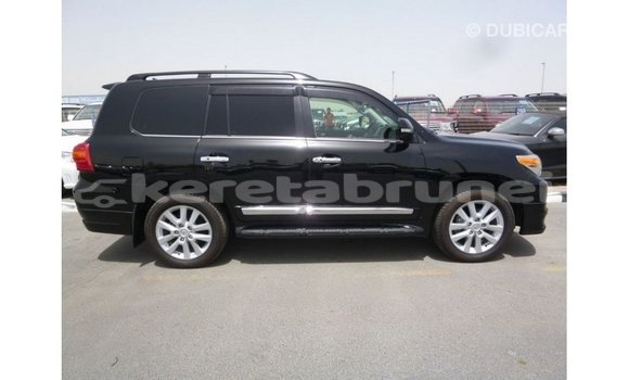 Buy Import Toyota Land Cruiser Black Car in Import - Dubai in Belait Buy Import Toyota Land Cruiser Black Car in Import - Dubai in Belait