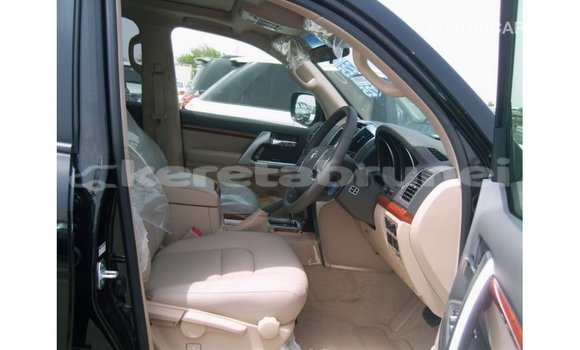Buy Import Toyota Land Cruiser Black Car in Import - Dubai in Belait Buy Import Toyota Land Cruiser Black Car in Import - Dubai in Belait
