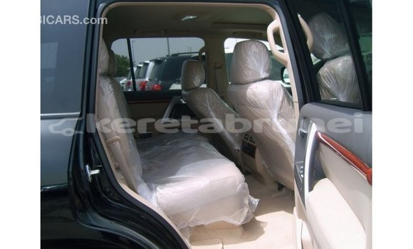 Buy Import Toyota Land Cruiser Black Car in Import - Dubai in Belait Buy Import Toyota Land Cruiser Black Car in Import - Dubai in Belait