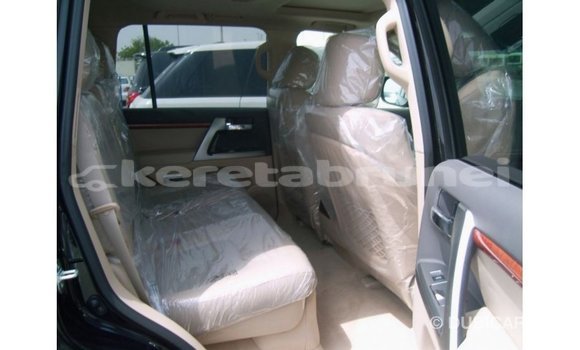 Buy Import Toyota Land Cruiser Black Car in Import - Dubai in Belait Buy Import Toyota Land Cruiser Black Car in Import - Dubai in Belait