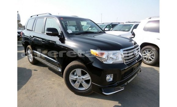 Buy Import Toyota Land Cruiser Black Car in Import - Dubai in Belait Buy Import Toyota Land Cruiser Black Car in Import - Dubai in Belait