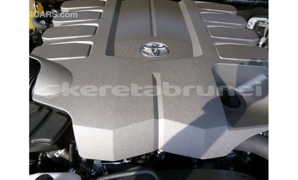 Buy Import Toyota Land Cruiser Black Car in Import - Dubai in Belait Buy Import Toyota Land Cruiser Black Car in Import - Dubai in Belait