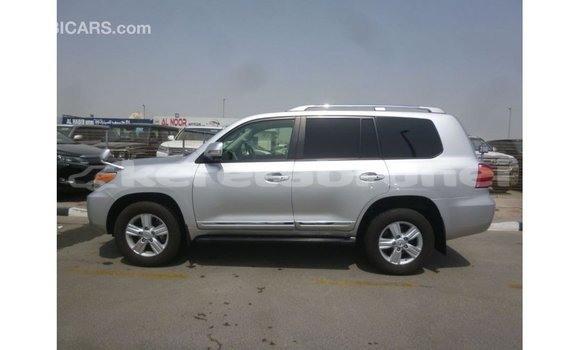 Buy Import Toyota Land Cruiser Other Car in Import - Dubai in Belait Buy Import Toyota Land Cruiser Other Car in Import - Dubai in Belait