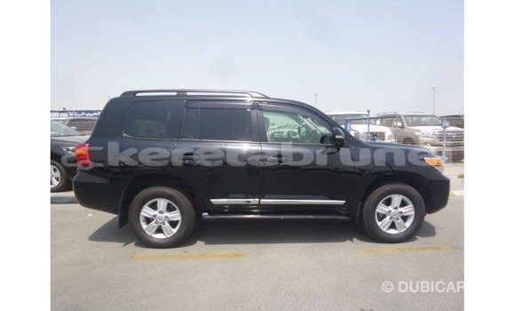 Buy Import Toyota Land Cruiser Black Car in Import - Dubai in Belait Buy Import Toyota Land Cruiser Black Car in Import - Dubai in Belait