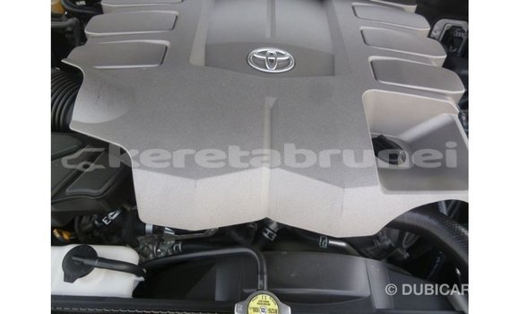 Buy Import Toyota Land Cruiser Black Car in Import - Dubai in Belait Buy Import Toyota Land Cruiser Black Car in Import - Dubai in Belait
