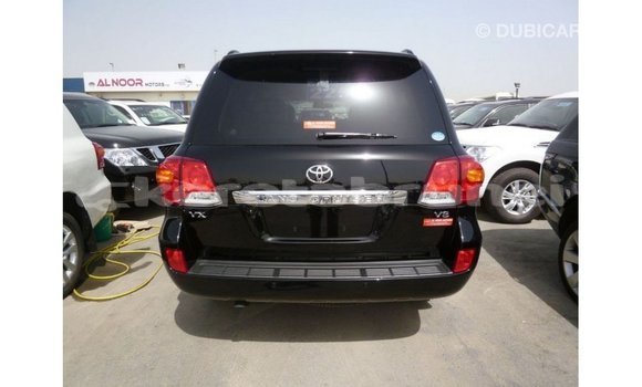 Buy Import Toyota Land Cruiser Black Car in Import - Dubai in Belait Buy Import Toyota Land Cruiser Black Car in Import - Dubai in Belait