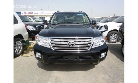 Buy Import Toyota Land Cruiser Black Car in Import - Dubai in Belait Buy Import Toyota Land Cruiser Black Car in Import - Dubai in Belait