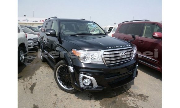 Buy Import Toyota Land Cruiser Black Car in Import - Dubai in Belait Buy Import Toyota Land Cruiser Black Car in Import - Dubai in Belait