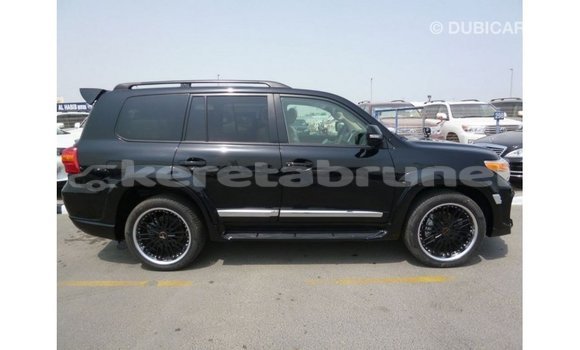 Buy Import Toyota Land Cruiser Black Car in Import - Dubai in Belait Buy Import Toyota Land Cruiser Black Car in Import - Dubai in Belait