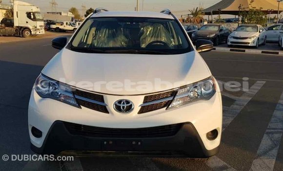 Buy Import Toyota RAV4 White Car in Import - Dubai in Belait Buy Import Toyota RAV4 White Car in Import - Dubai in Belait