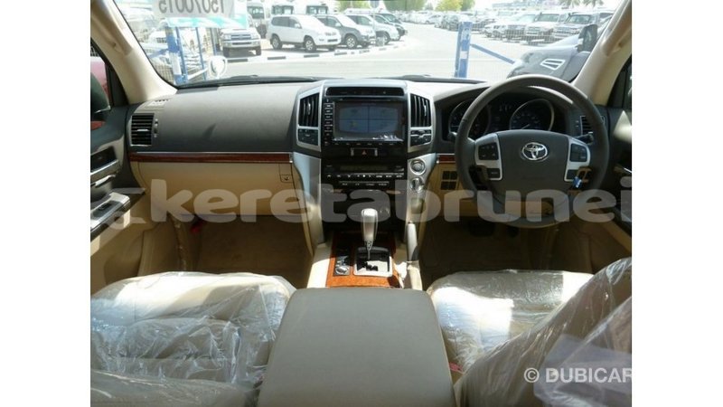 Big with watermark toyota land cruiser belait import dubai 2881
