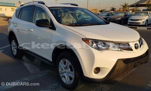 Buy Import Toyota RAV4 White Car in Import - Dubai in Belait Buy Import Toyota RAV4 White Car in Import - Dubai in Belait