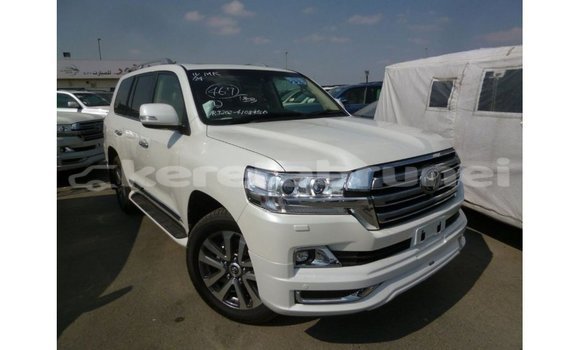 Buy Import Toyota Land Cruiser White Car in Import - Dubai in Belait Buy Import Toyota Land Cruiser White Car in Import - Dubai in Belait