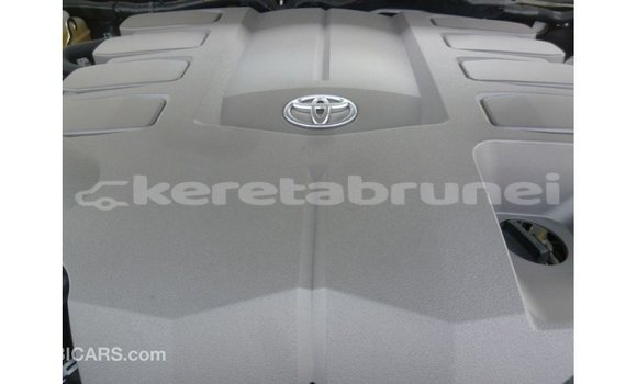 Buy Import Toyota Land Cruiser White Car in Import - Dubai in Belait Buy Import Toyota Land Cruiser White Car in Import - Dubai in Belait