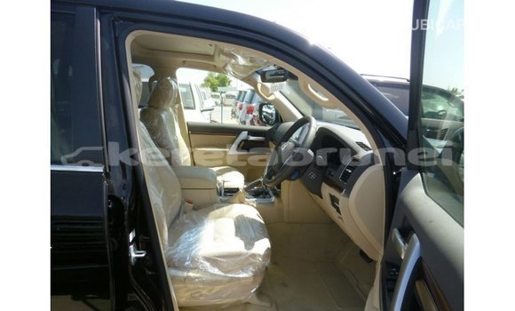 Buy Import Toyota Land Cruiser Black Car in Import - Dubai in Belait Buy Import Toyota Land Cruiser Black Car in Import - Dubai in Belait