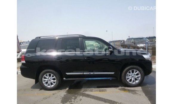 Buy Import Toyota Land Cruiser Black Car in Import - Dubai in Belait Buy Import Toyota Land Cruiser Black Car in Import - Dubai in Belait