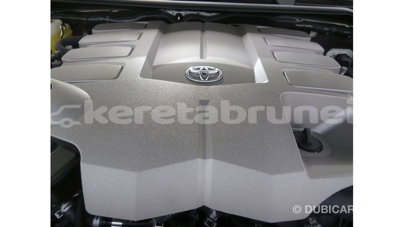 Big with watermark toyota land cruiser belait import dubai 2895