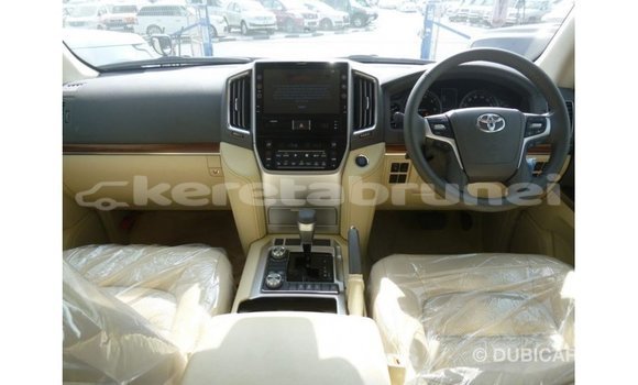 Buy Import Toyota Land Cruiser Black Car in Import - Dubai in Belait Buy Import Toyota Land Cruiser Black Car in Import - Dubai in Belait