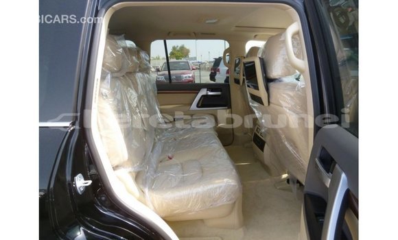 Buy Import Toyota Land Cruiser Black Car in Import - Dubai in Belait Buy Import Toyota Land Cruiser Black Car in Import - Dubai in Belait