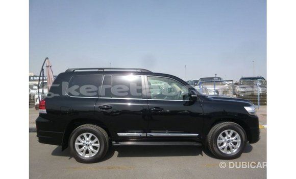 Buy Import Toyota Land Cruiser Black Car in Import - Dubai in Belait Buy Import Toyota Land Cruiser Black Car in Import - Dubai in Belait