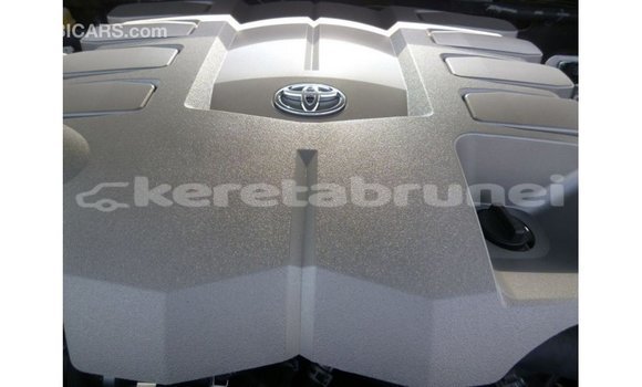 Buy Import Toyota Land Cruiser Black Car in Import - Dubai in Belait Buy Import Toyota Land Cruiser Black Car in Import - Dubai in Belait