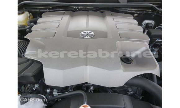 Buy Import Toyota Land Cruiser White Car in Import - Dubai in Belait Buy Import Toyota Land Cruiser White Car in Import - Dubai in Belait