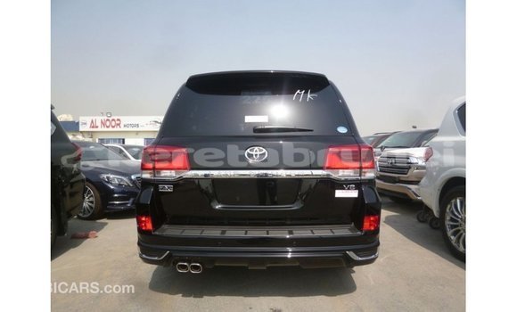 Buy Import Toyota Land Cruiser Black Car in Import - Dubai in Belait Buy Import Toyota Land Cruiser Black Car in Import - Dubai in Belait