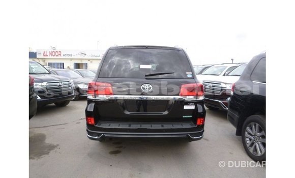 Buy Import Toyota Land Cruiser Black Car in Import - Dubai in Belait Buy Import Toyota Land Cruiser Black Car in Import - Dubai in Belait