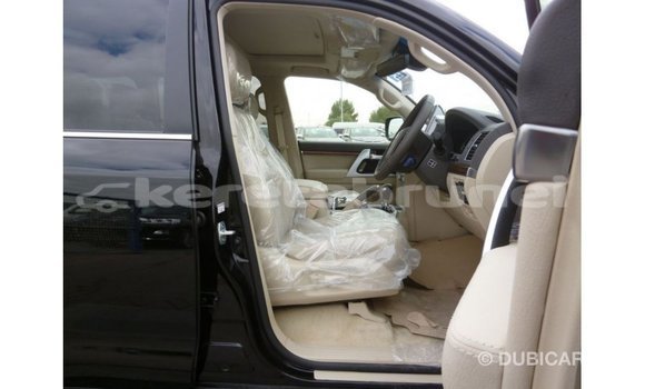 Buy Import Toyota Land Cruiser Black Car in Import - Dubai in Belait Buy Import Toyota Land Cruiser Black Car in Import - Dubai in Belait